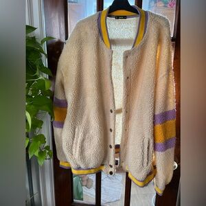 Teddy jacket with yellow and purple stripes